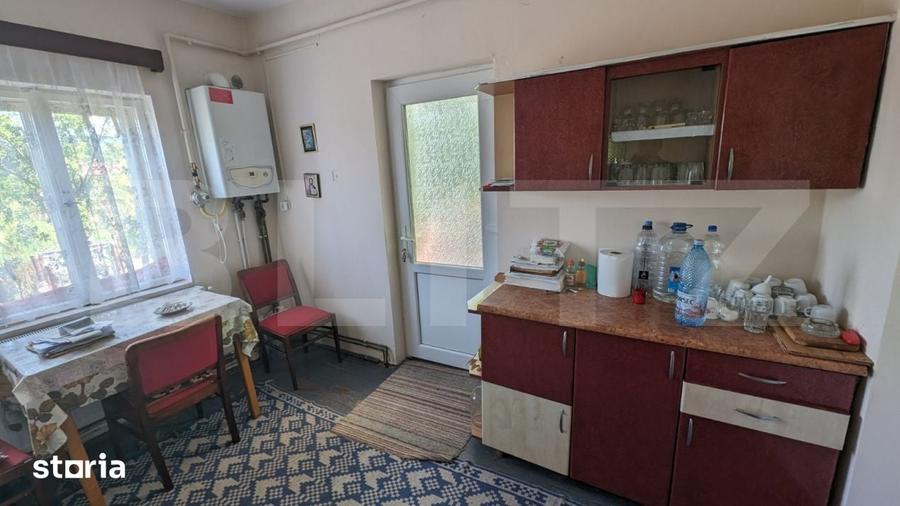 Casă cu 2 camere cu Teren 1100 Mp în Central