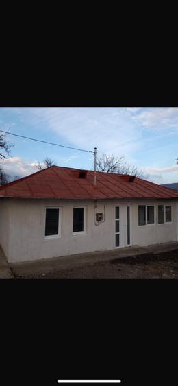 Casă cu 2 camere în Central