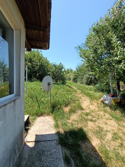 Casă individuală cu 3 camere cu Canalizare în Tomești