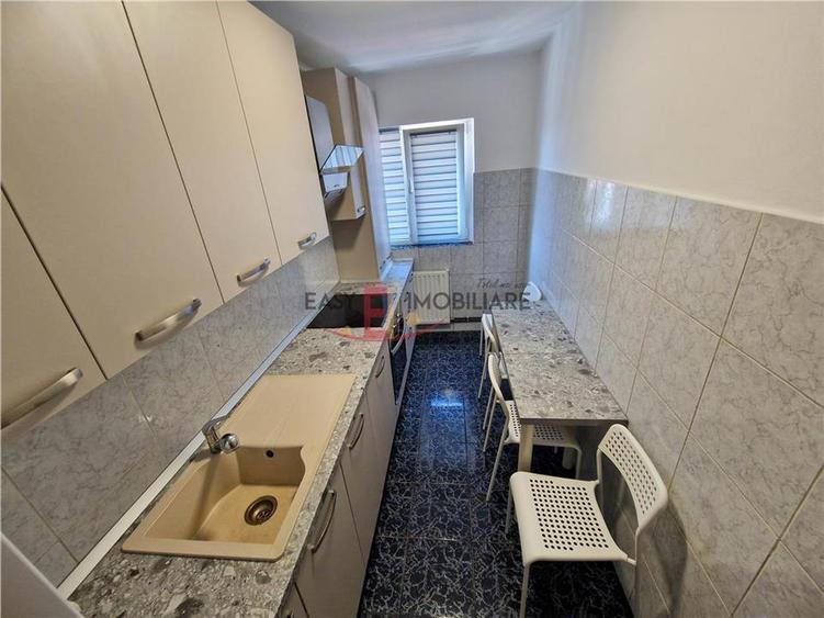 Apartament cu 2 camere decomandat în Gara Mare