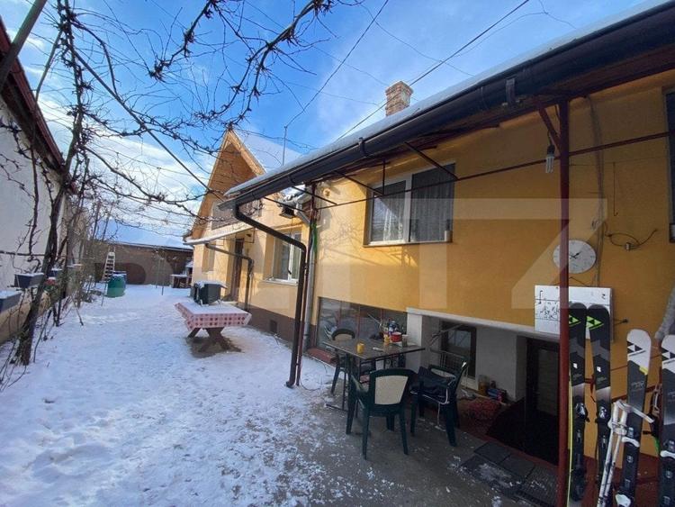 Casă individuală cu 10 camere cu Garaj în Griviței