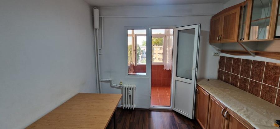 Apartament cu 2 camere decomandat, mobilat în Brazda lui Novac
