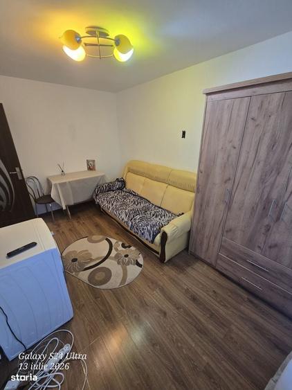 Apartament cu 2 camere decomandat în Trivale
