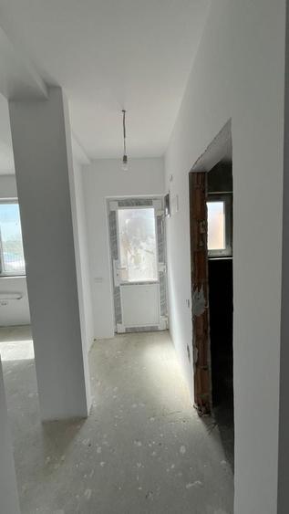 Duplex cu 4 camere cu Canalizare în Moșnița Nouă