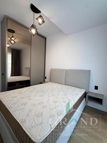 Apartament cu 2 camere semidecomandat, mobilat în Florești