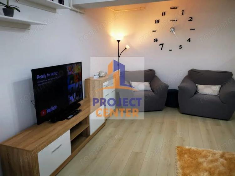 Apartament cu 2 camere decomandat în Craiovei