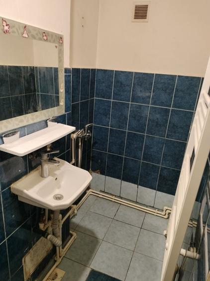 Apartament cu 2 camere decomandat în Micro 19