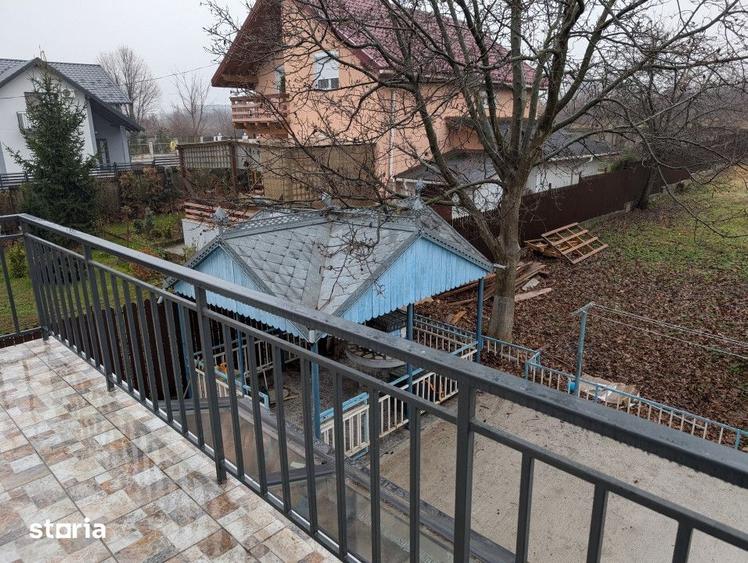 Casă cu 6 camere cu Teren 1500 Mp în Aviatori