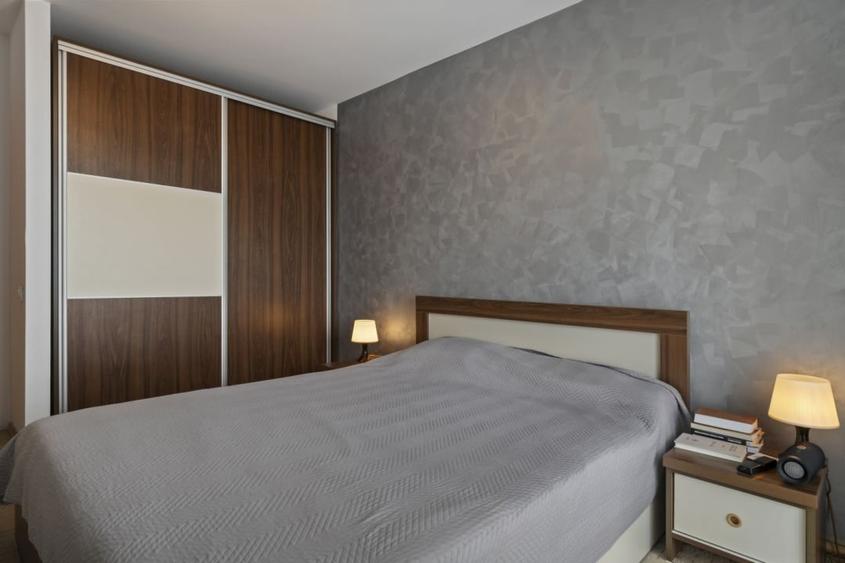 Apartament cu 3 camere decomandat, mobilat în Otopeni