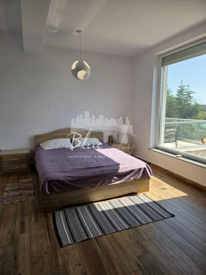 Apartament exclusivist in vila | Vedere frontala la lac, - 12