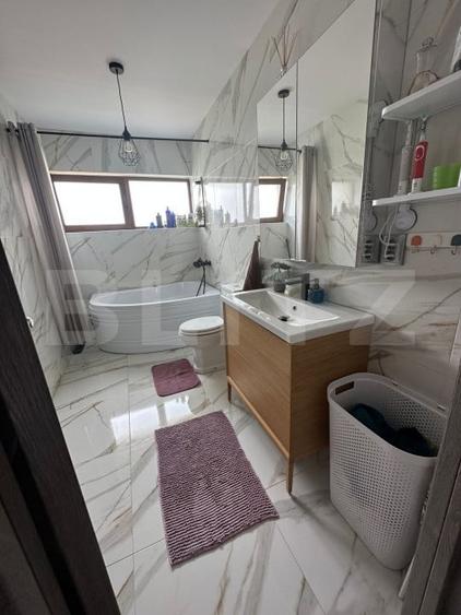 Duplex cu 3 camere cu Canalizare în Florești