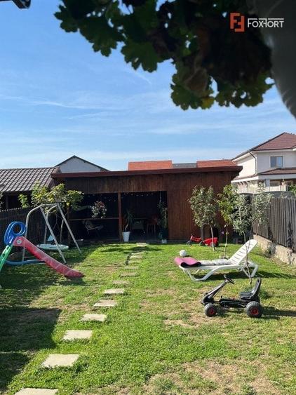 Duplex cu 4 camere cu Canalizare în Giroc