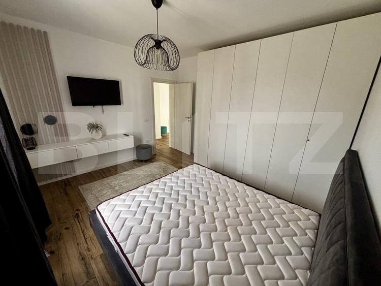 Apartament cu 2 camere semidecomandat, mobilat în Dumbrăvița