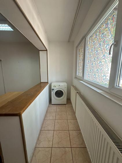 Apartament cu 2 camere decomandat în Buzaului