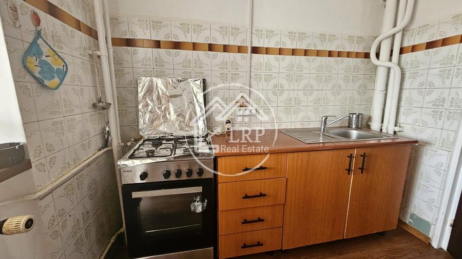 Apartament cu 3 camere decomandat, mobilat în Morarilor