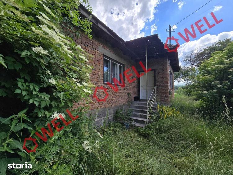 Casă cu 2 camere cu Teren 800 Mp în Ghidfalău