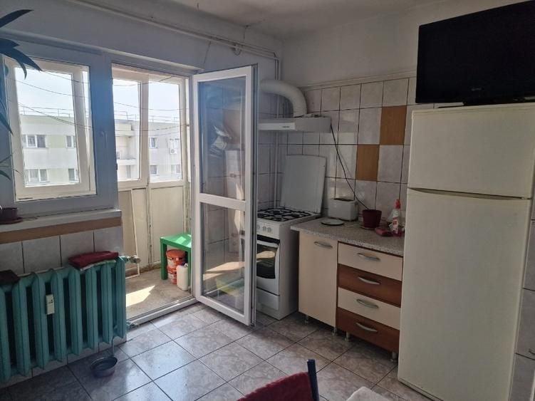 Apartament 3 camere cu loc de parcare in zona Stefan Cel Mare 5 min de Metrou - 5