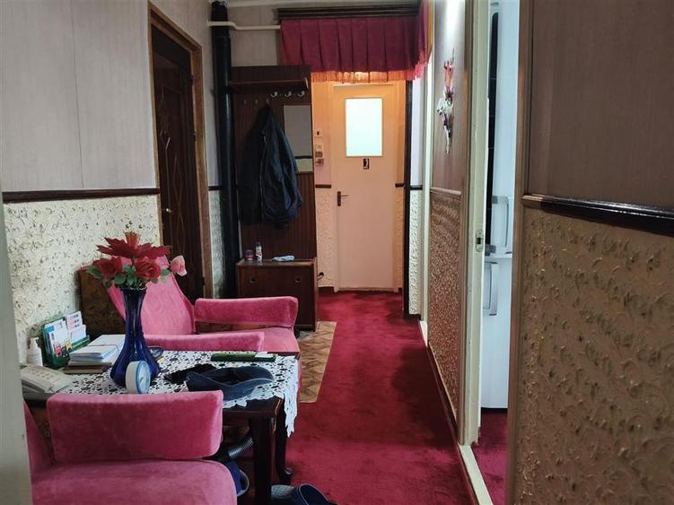 Apartament cu 2 camere decomandat în Radu Negru
