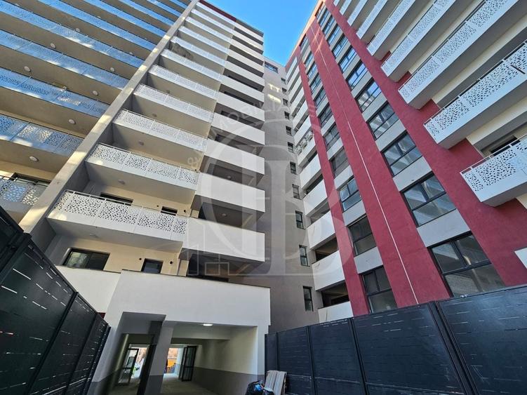 Apartament cu 4 camere decomandat în Theodor Pallady