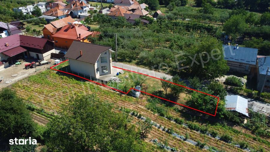 Casă cu 4 camere cu Teren 407 Mp în Țițești