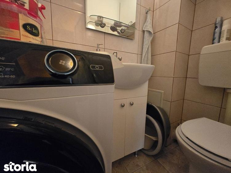 Apartament cu 3 camere de vanzare - B dul 1 Mai - 3