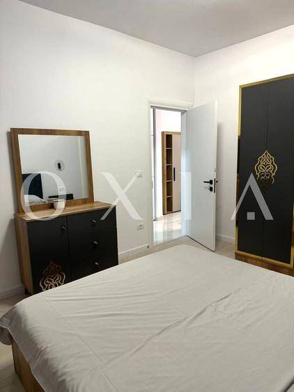Apartament cu 2 camere semidecomandat, mobilat în Giroc
