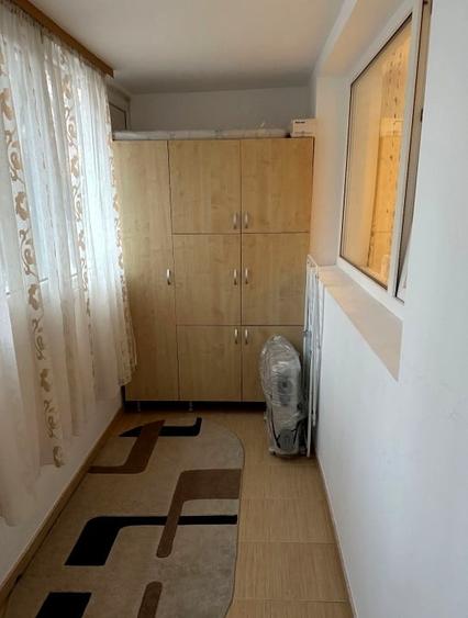 Apartament cu 2 camere semidecomandat, mobilat în Bucureștii Noi