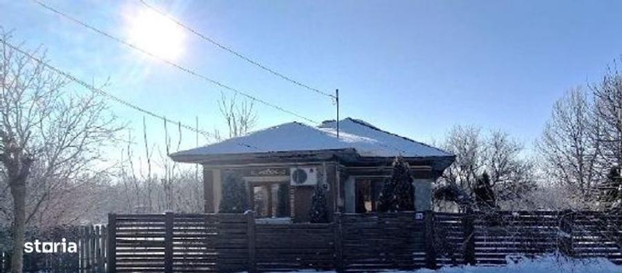 Casă cu 2 camere în Cunești