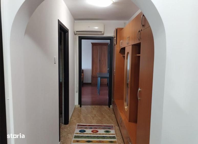 Apartament cu 2 camere decomandat în Independenței