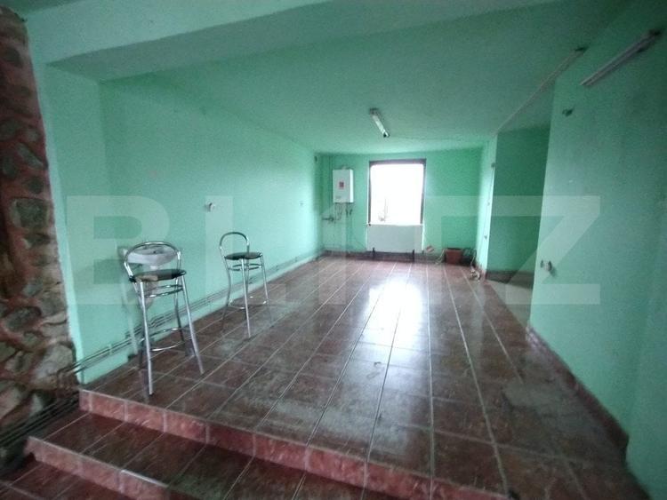 Casă individuală cu 5 camere cu Canalizare în Exterior Sud