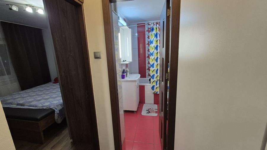 Apartament cu 3 camere decomandat în Calea Aradului