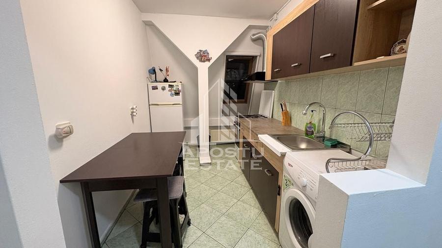 Apartament cu 2 camere decomandat, mobilat în Complex Studențesc