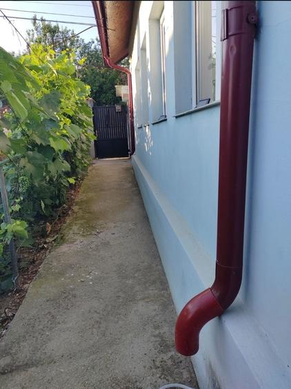 Casă cu 4 camere în Ghindeni