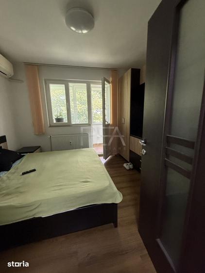 Apartament cu 4 camere semidecomandat în Drumul Taberei