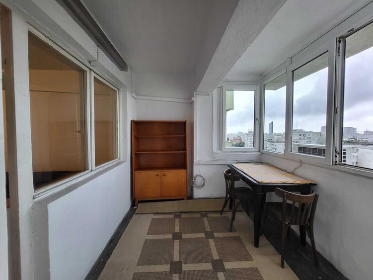 Apartament cu 2 camere decomandat în Basarab