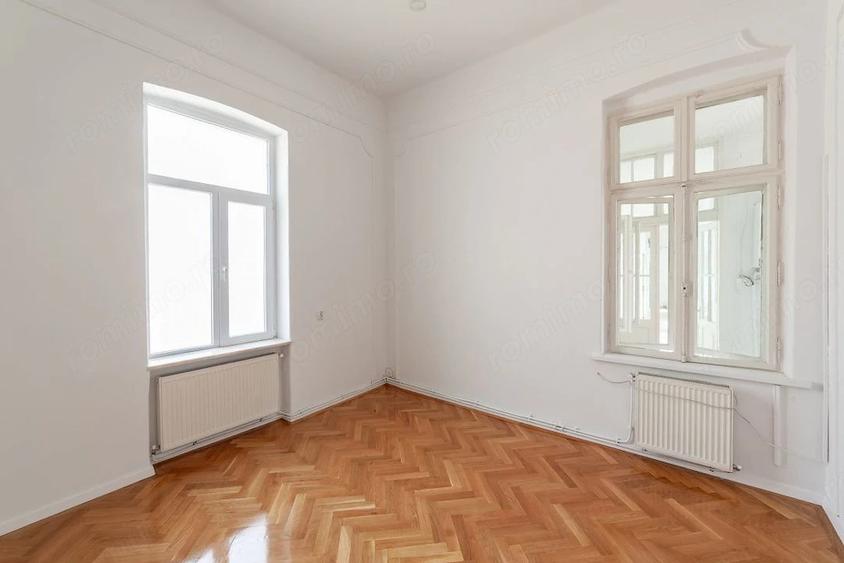 Casă cu 4 camere cu Teren 224 Mp în Ultracentral