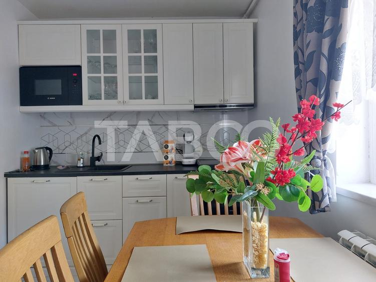 Apartament de inchiriat 3 camere 2 bai aproape de parc Valea Aurie - 1