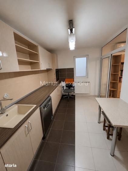 Casa individuala cu sistem fotovoltaic 8 kW pe Soseaua Salaj- Sector 5