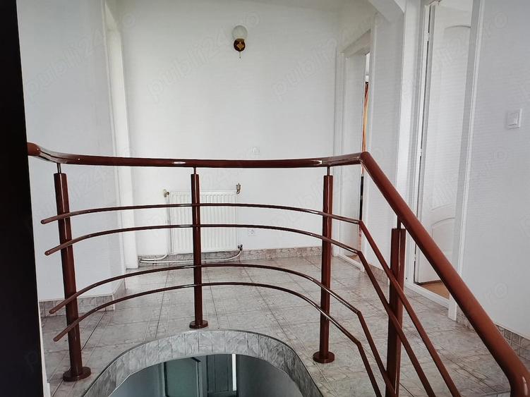 Apartament cu 2 camere decomandat în Mărăști