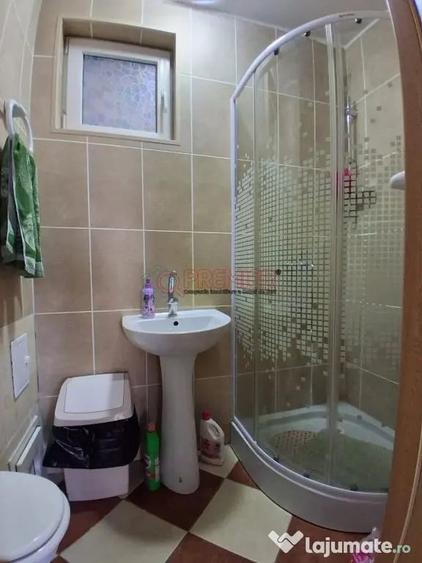 Garsonieră decomandată în Cantemir