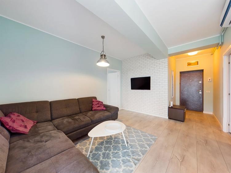 Apartament cu 2 camere semidecomandat în Mamaia-Sat