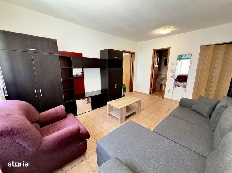 Apartament cu 2 camere semidecomandat în Polonă