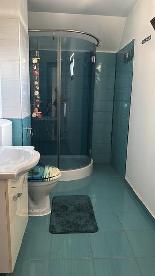 Casă individuală cu 5 camere cu Canalizare în Chiajna