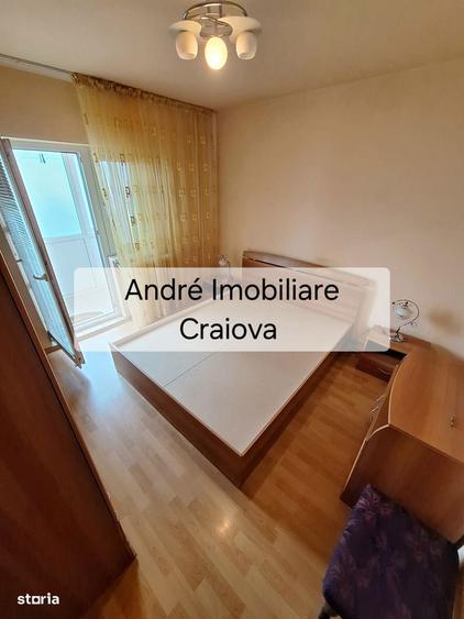 Apartament cu 2 camere decomandat în Calea București