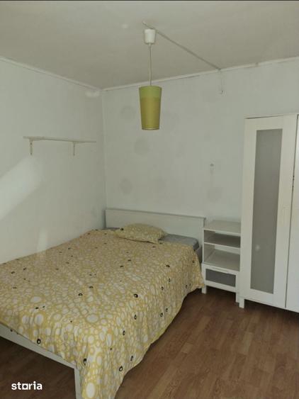 Casă cu 4 camere cu Teren 124 Mp în Rucăr