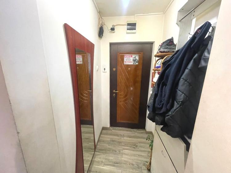 Apartament cu 3 camere, mobilat în Cetate