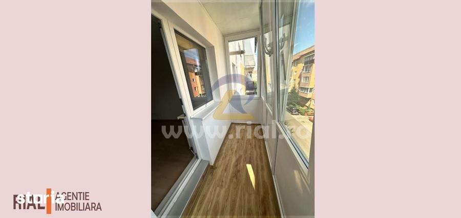 Apartament cu 3 camere decomandat în Vitrometan