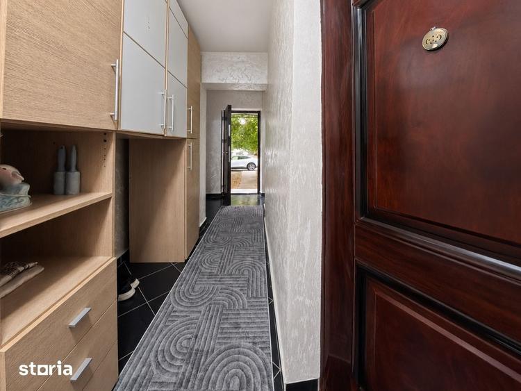 Apartament cu 3 camere în Mioriței