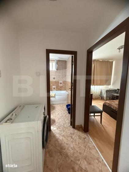 Apartament cu 2 camere decomandat în Policlinica