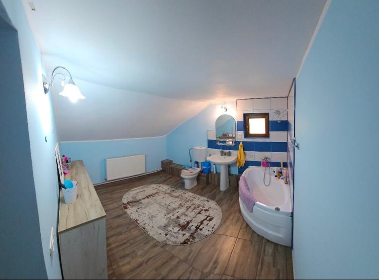 Casă individuală cu 4 camere cu Teren 750 Mp în Șendreni